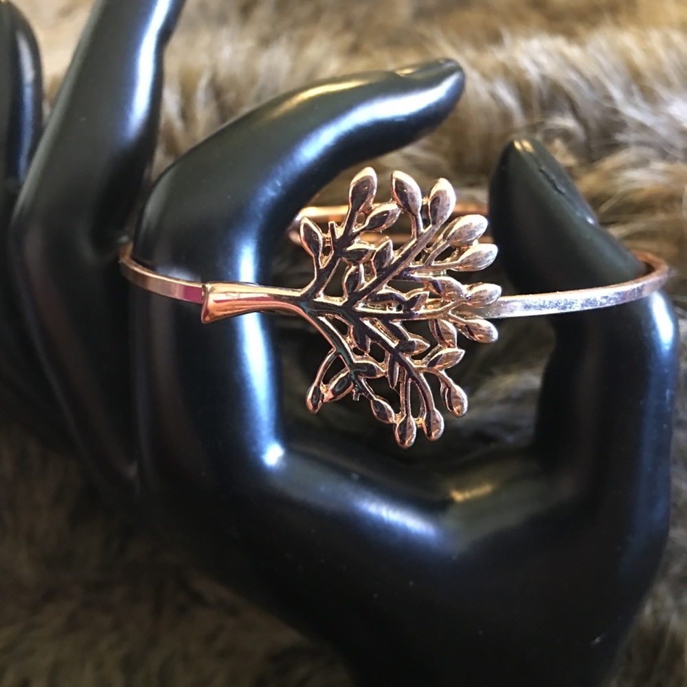 Rose gold tone tree of life adjustable bracelet